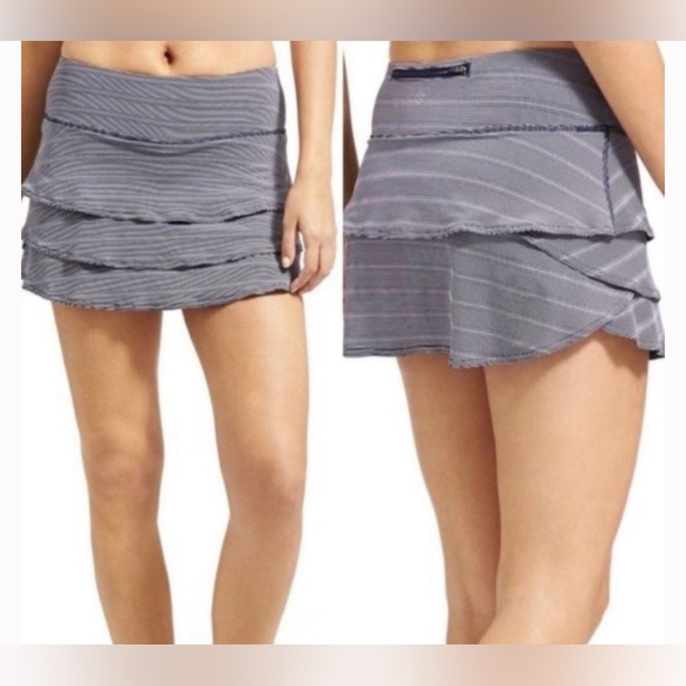 Athleta Skort Skirt Swagger Track Stripe Black & Gray Tennis Pickleball Golf M - Picture 2 of 11